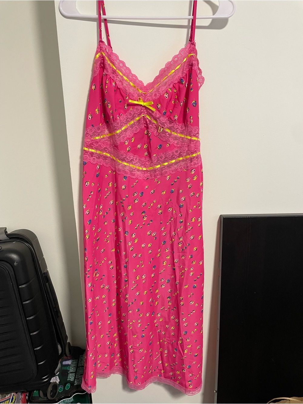 28 Women's Pink Floral Lace-Trim Slip Dress